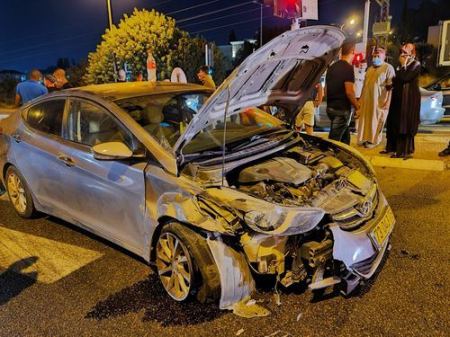 7 إصابات اثر حادث طرق بين اربع سيارات على مفرق عارة